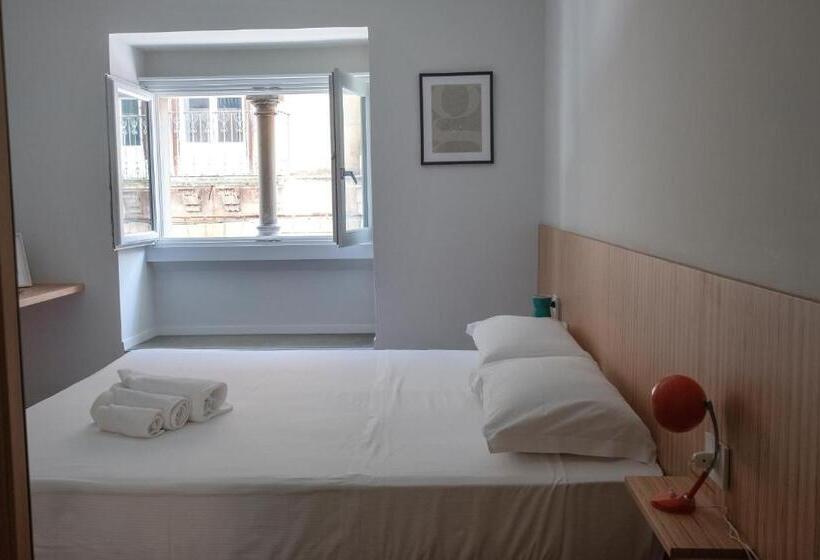 بنسيون Sognalibro Bed And Books