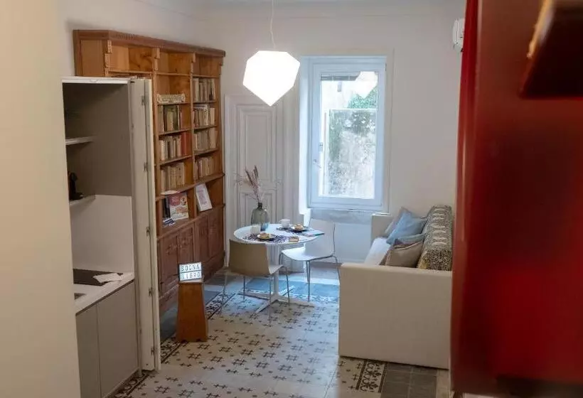 پانسیون Sognalibro Bed And Books