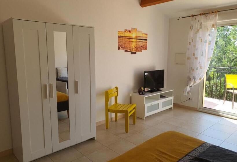 Bed and Breakfast Villa Des Masques