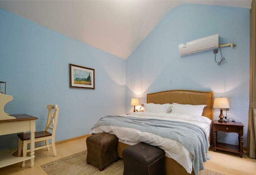 בית מלון כפרי Anji Allen S Dream House