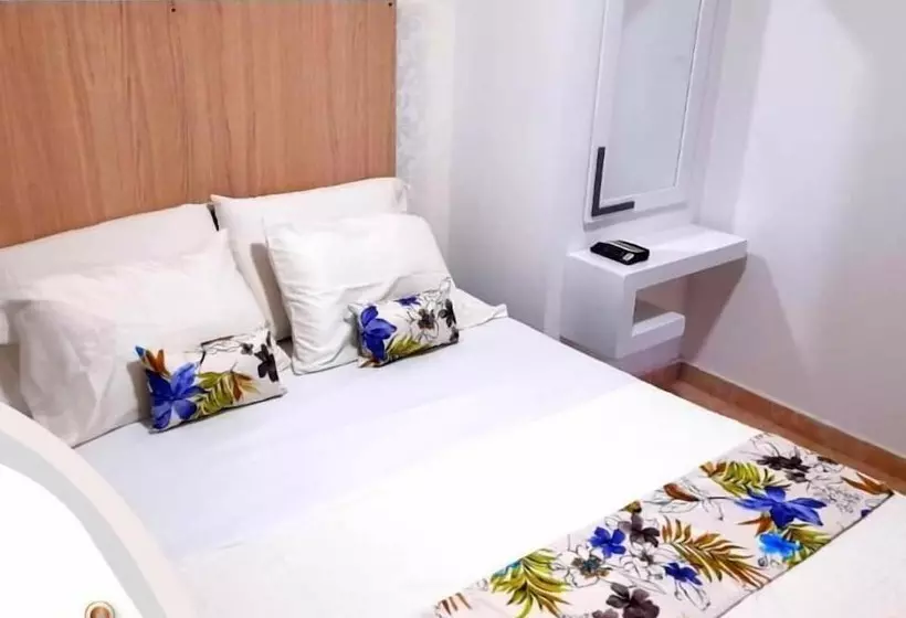 هتل Bahia Suite In