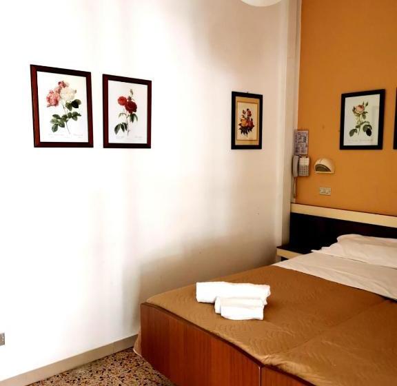 Hotel Casa Dorita   Free Breakfast Corner 8 12