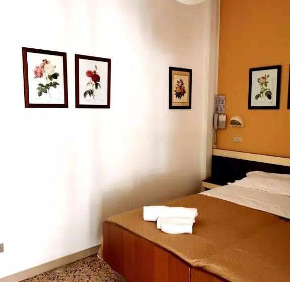 Hotelli Casa Dorita   Free Breakfast Corner 8 12