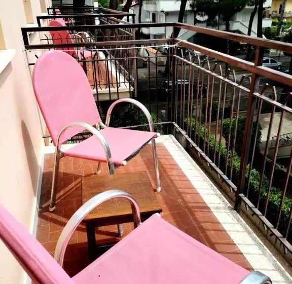 Hotelli Casa Dorita   Free Breakfast Corner 8 12