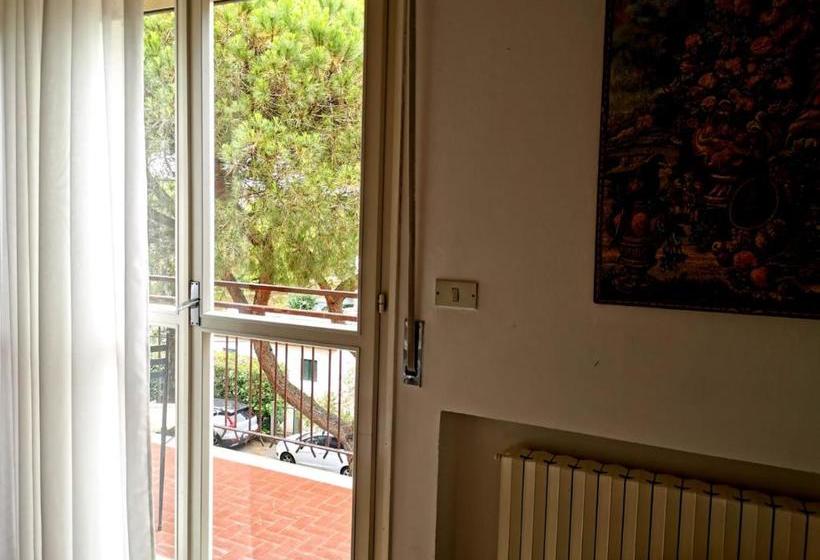 Hotel Casa Dorita   Free Breakfast Corner 8 12