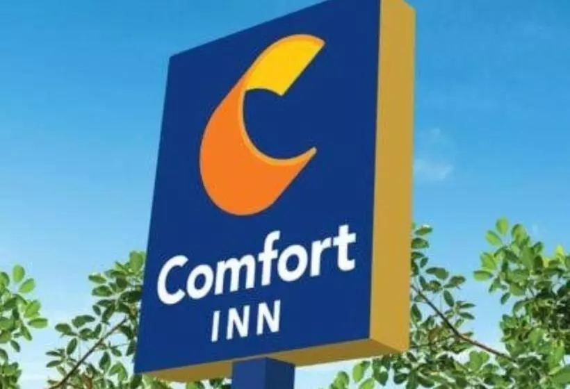 هتل Comfort Inn Miramar Beachdestin