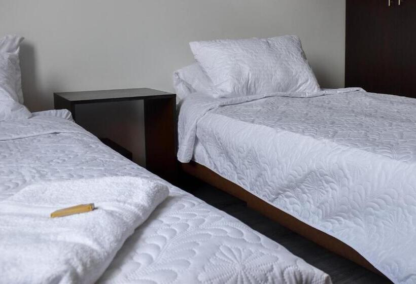 هتل Hacienda Casa Vieja