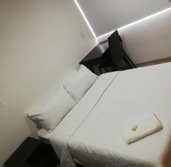 هتل Hacienda Casa Vieja