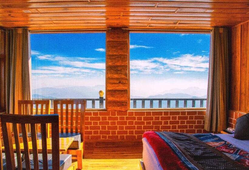 בית מלון כפרי La Riqueza Kanatal   Mountain View Rooms   Welcome New Year With Fresh Snowfall