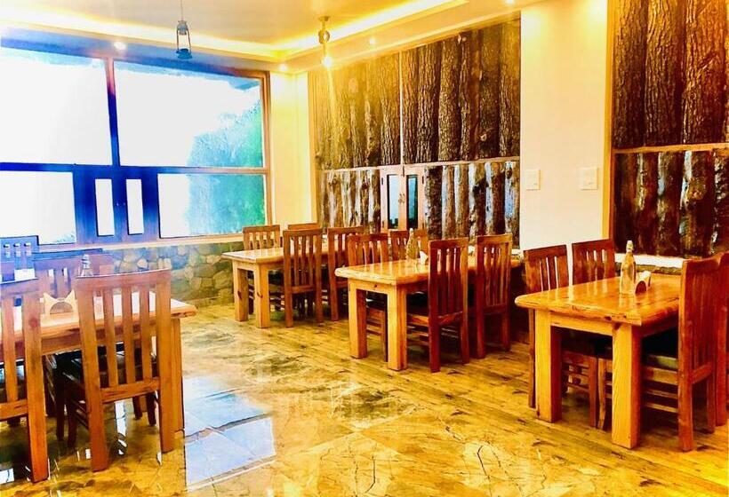 בית מלון כפרי La Riqueza Kanatal   Mountain View Rooms   Welcome New Year With Fresh Snowfall