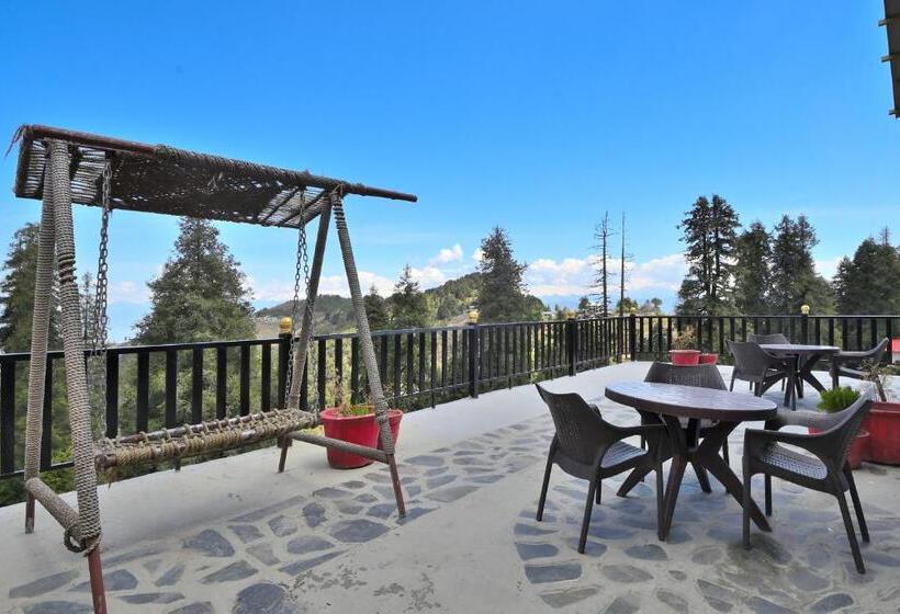 בית מלון כפרי La Riqueza Kanatal   Mountain View Rooms   Welcome New Year With Fresh Snowfall