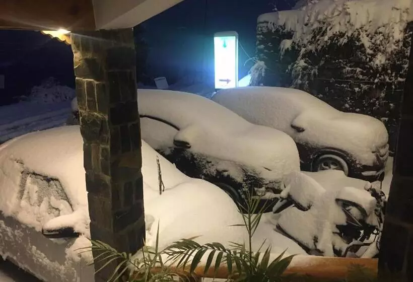 هتل La Riqueza Kanatal   Mountain View Rooms   Welcome New Year With Fresh Snowfall