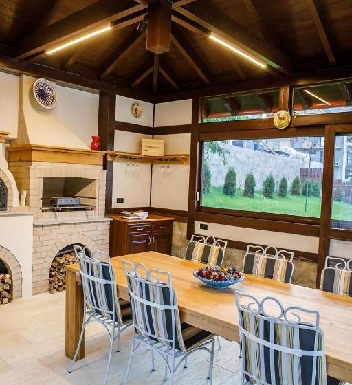 בית מלון כפרי Moviliţa Residence