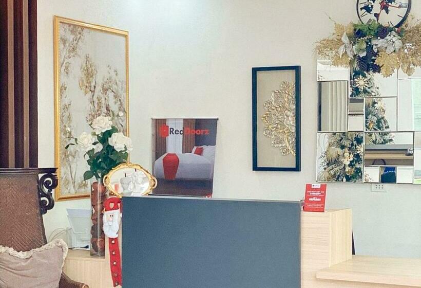 בית מלון כפרי Reddoorz Hostel @ St. Paul Village Lapulapu