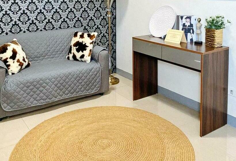 בית מלון כפרי Reddoorz Hostel @ St. Paul Village Lapulapu