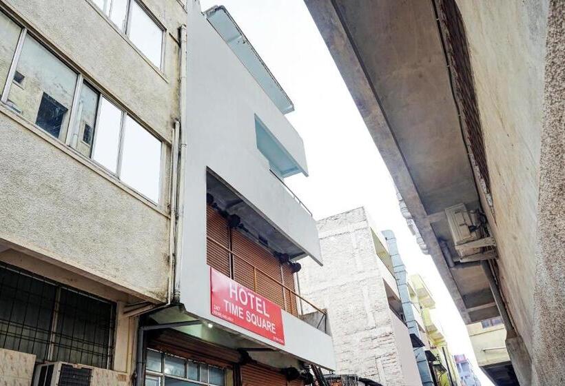 酒店 Spot On 80216 Time Square