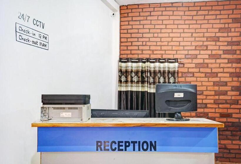 酒店 Spot On 80216 Time Square