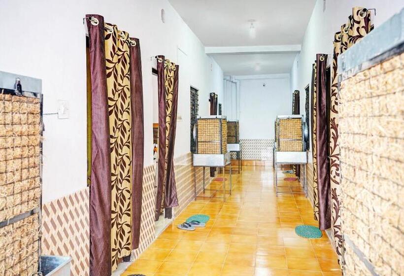 酒店 Spot On 80216 Time Square