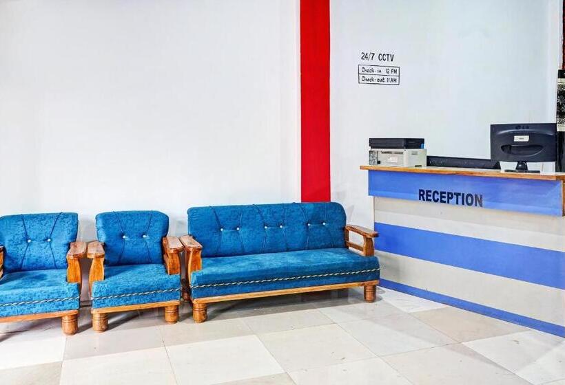 酒店 Spot On 80216 Time Square