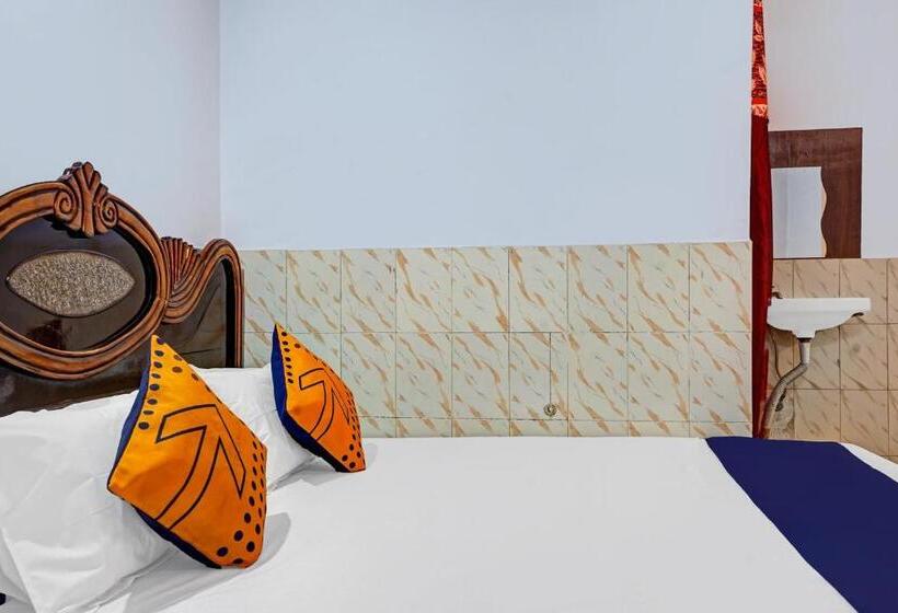 酒店 Spot On 80216 Time Square