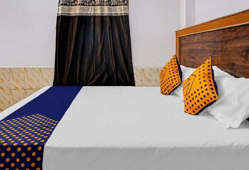 酒店 Spot On 80216 Time Square