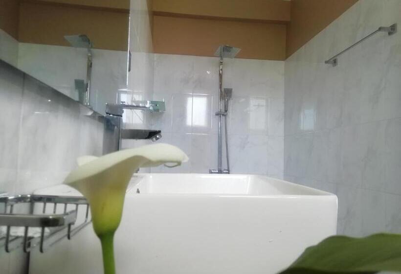 Hotel Tea Mount Forest