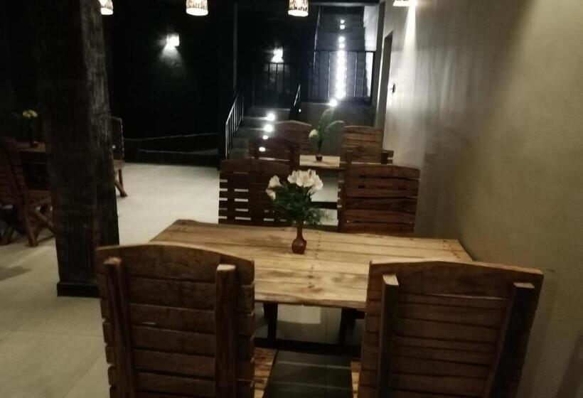 Hotel Tea Mount Forest