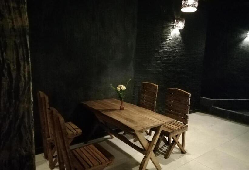 Hotel Tea Mount Forest