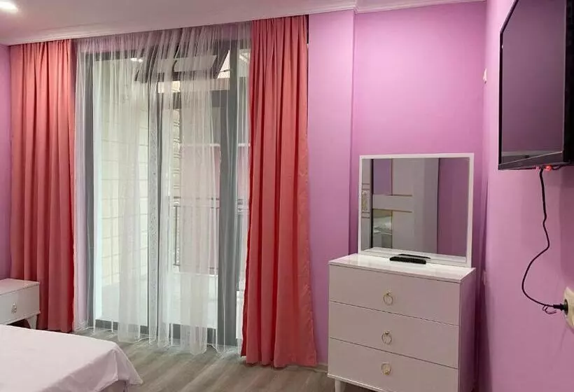 پانسیون Guest House Etm