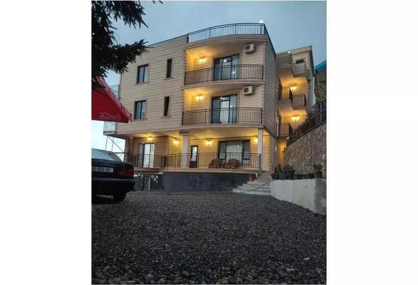 پانسیون Guest House Etm