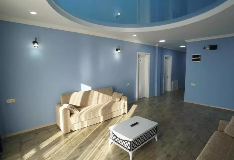 پانسیون Guest House Etm