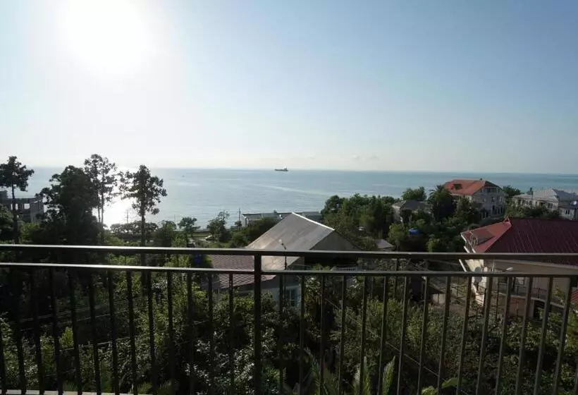 پانسیون Guest House Etm