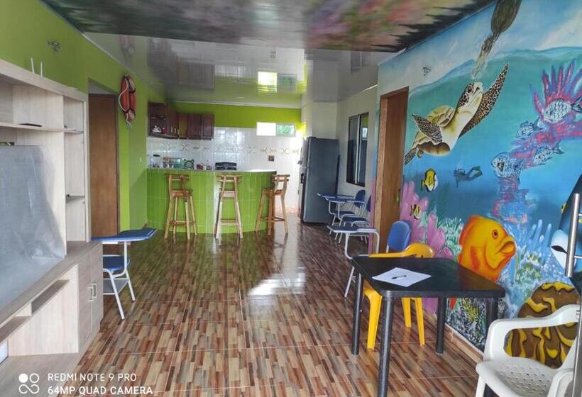 펜션 Hostal Mis Dos ángeles