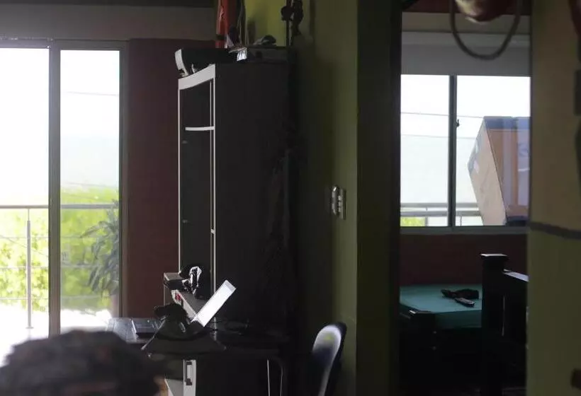 ペンション Hostal Mis Dos ángeles