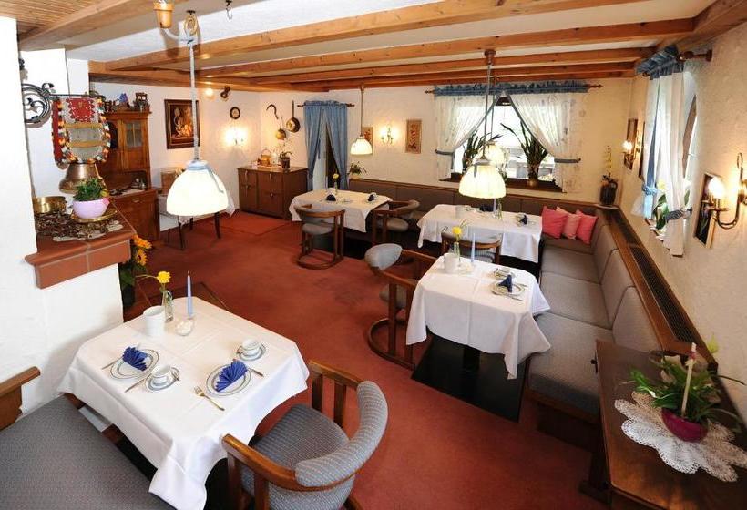 تختخواب و صبحانه Frühstückspension Haus Kreuzmayr