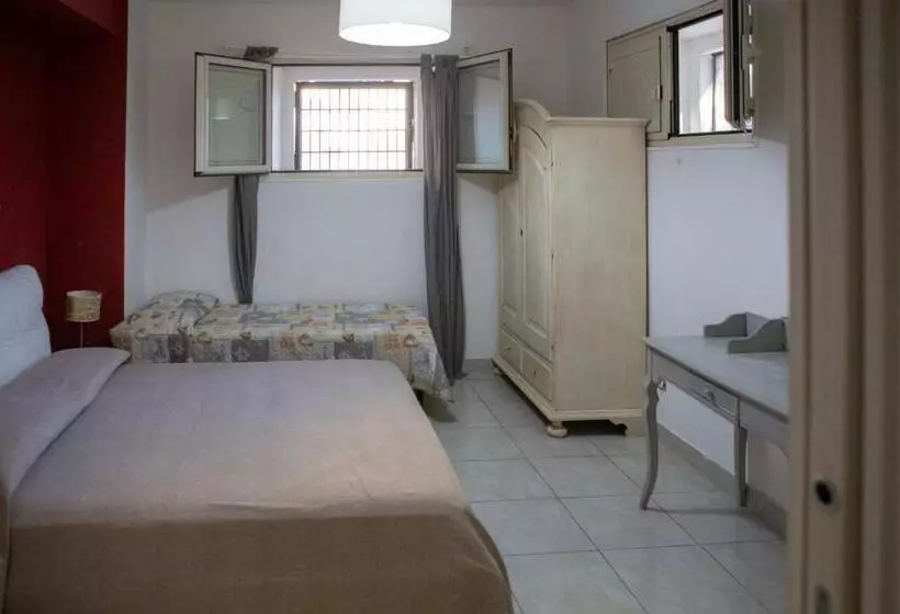 Aamiaismajoitus (B&B) La Casa Di Eolo