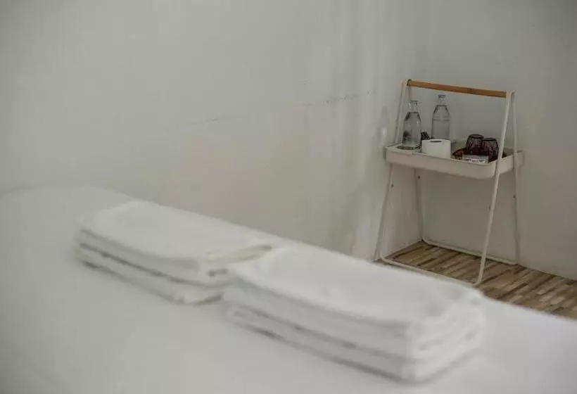 Hotelli Baannokhook Home&cafe