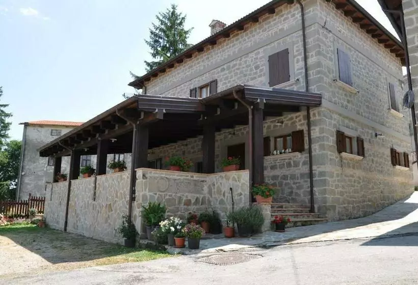 ホテル Agriturismo Casavecchia