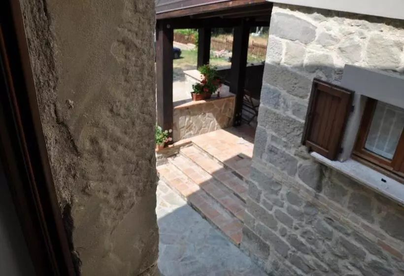 ホテル Agriturismo Casavecchia