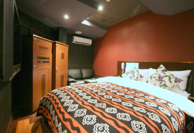 هتل Celavie Osakajokitazume