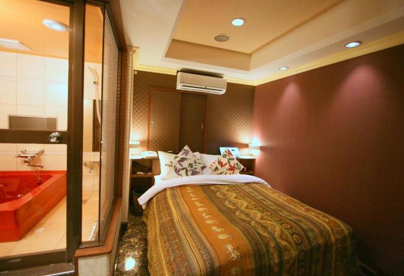 هتل Celavie Osakajokitazume