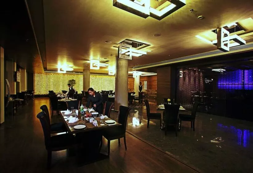 ホテル Godwin Meerut