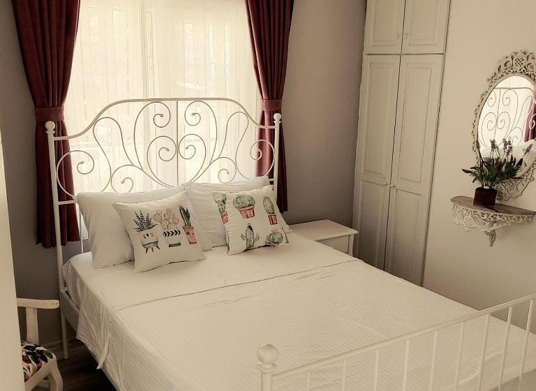 בית מלון כפרי Holifera