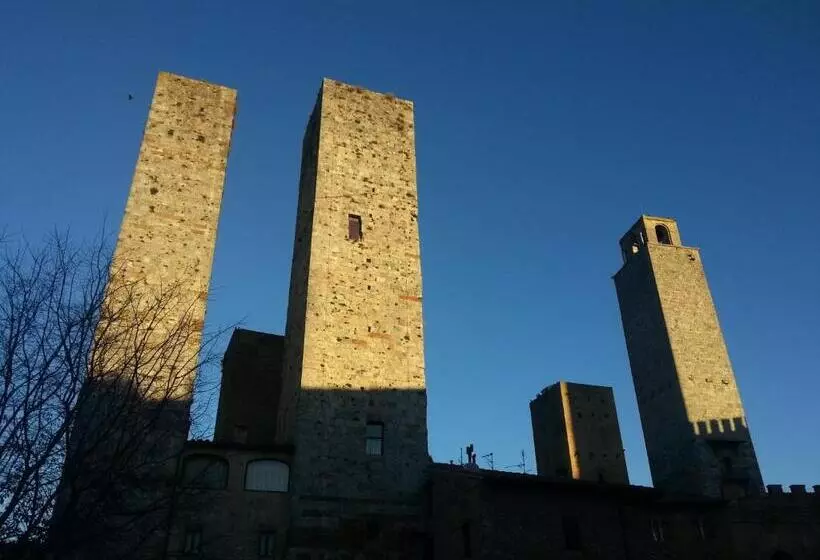 هتل Il Palagione