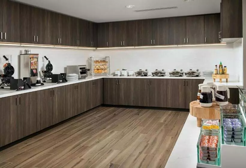 هتل Residence Inn By Marriott Jacksonville Downtown