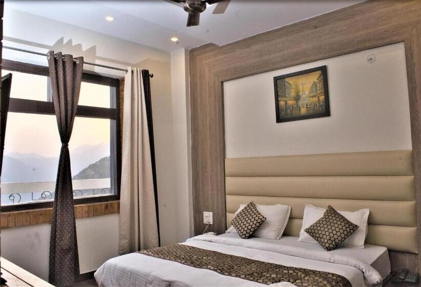 בית מלון כפרי Tavisha Kanatal Hills Chamba