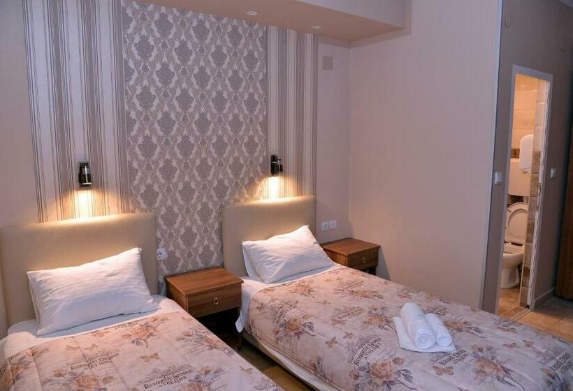 پانسیون Casablanca