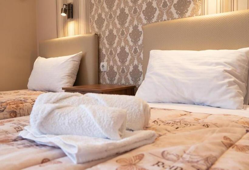 پانسیون Casablanca