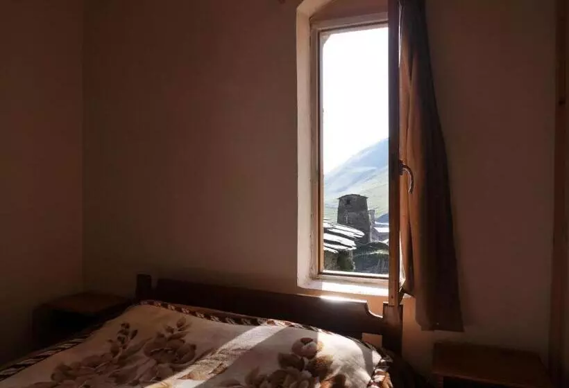پانسیون Chazhashi Guesthouse
