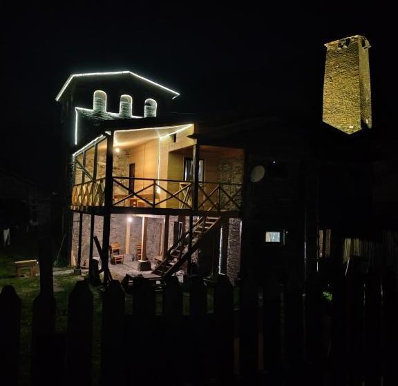 پانسیون Chazhashi Guesthouse